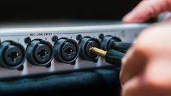 Galerijní obrázek č.6 Mikrofonní a linkové předzesilovače TASCAM Series 8p Dyna