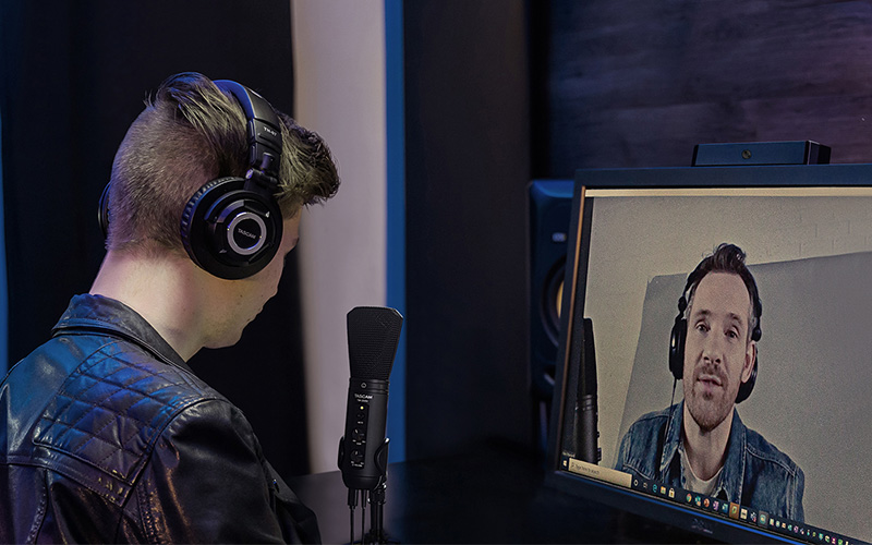 Mikrofon TASCAM TM-250U Streamování s mikrofonem TASCAM TM-250U