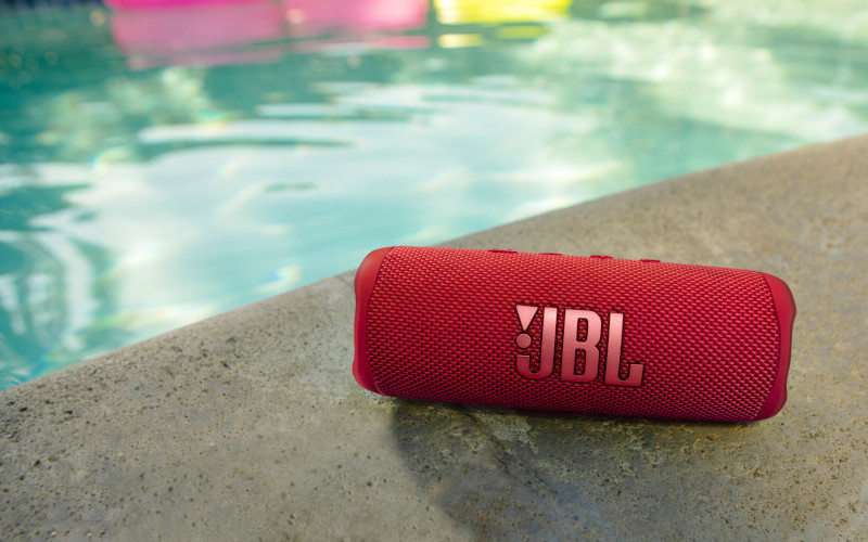 Červený reproduktor JBL FLIP 6