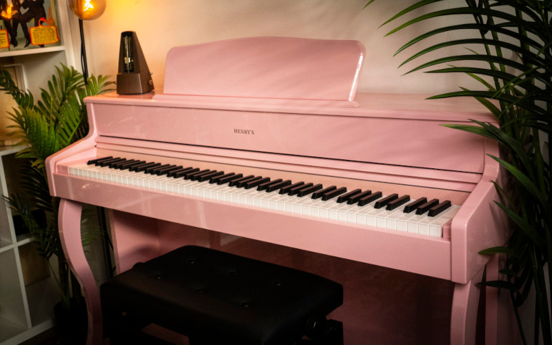 Piano Docka v interieru