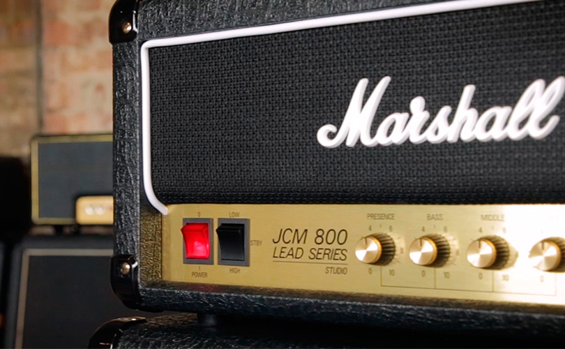 Detail zesilovače MARSHALL SC20H