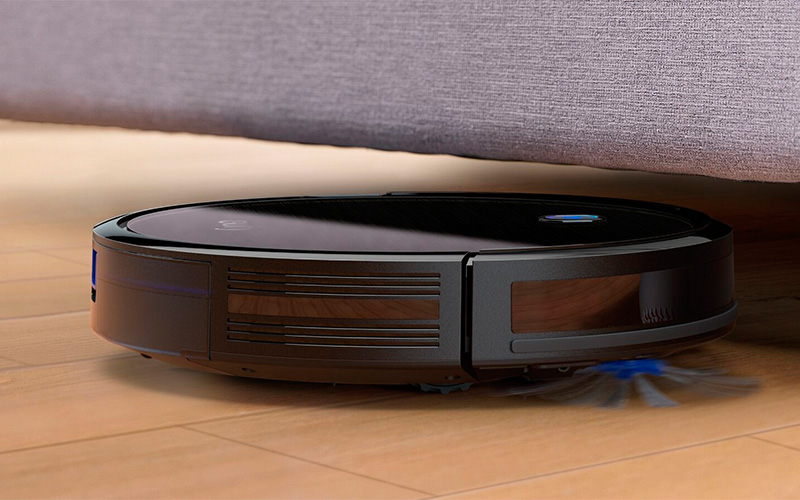 Vysavač ANKER EUFY ROBOVAC 11S Vysavač ANKER EUFY ROBOVAC 11S v chodu