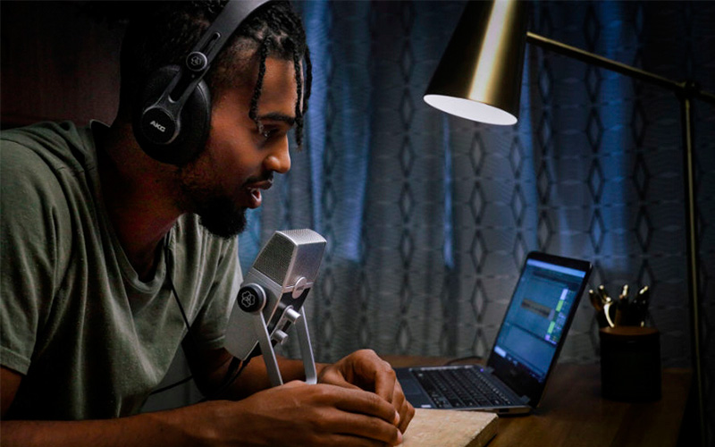 Podcast mikrofon AKG Lyra Nahrávání podcastů