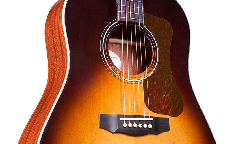 Detail těla GUILD DS-240 MEMOIR VINTAGE SUNBURST