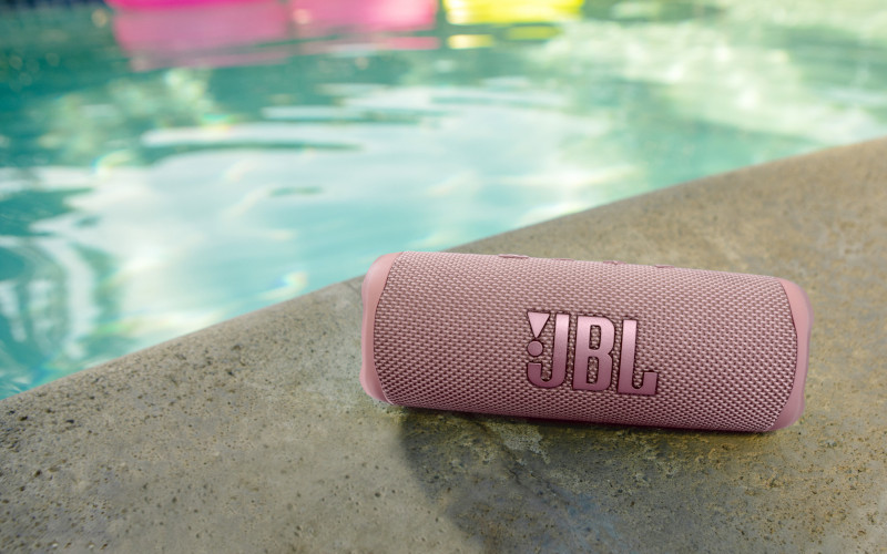 Růžový reproduktor JBL FLIP 6